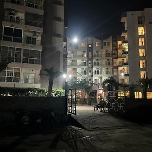 Hotel Shri Radha Nikunj - Opposite Prem Mandir